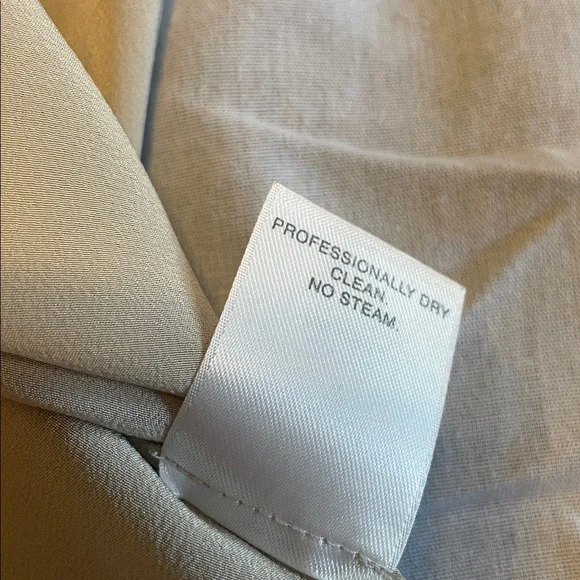 100% silk tank top in XL - Picture 6 of 7